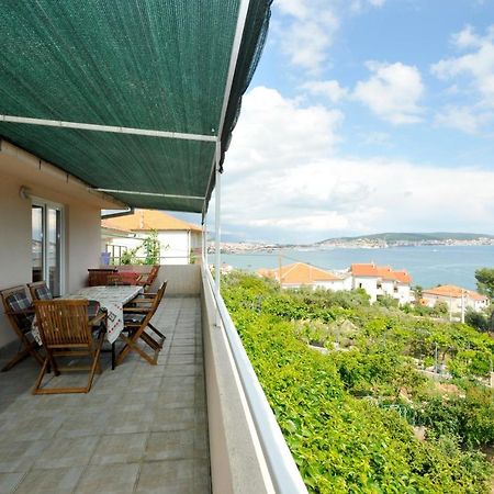 Apartment Sandra โตรกีร์ ภายนอก รูปภาพ